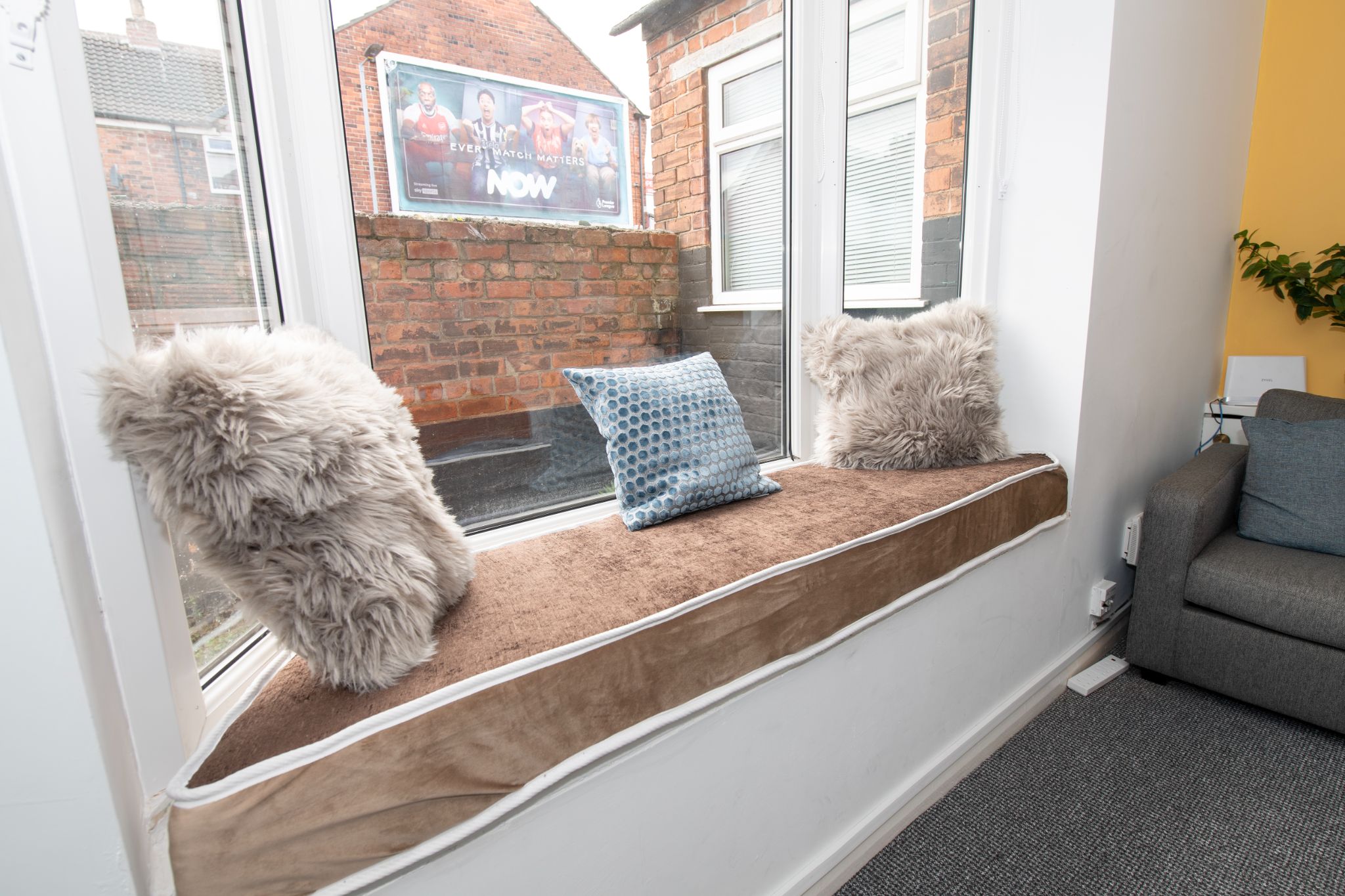 Homesly waiting lounge