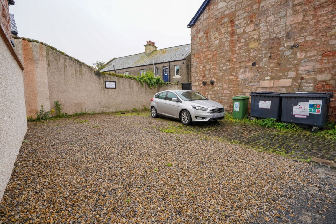 2baeb4795b6155b7b2963860cebaea32