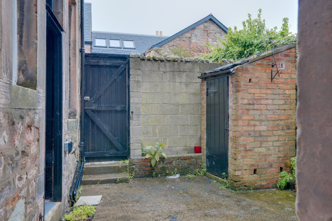 5885d8b6451d2d5284c9d4c19bc903c1