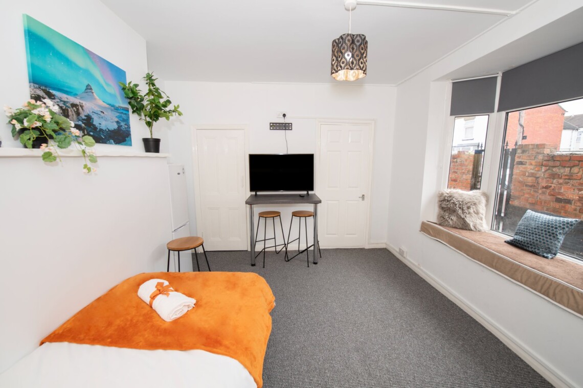 5a75df8c2c9cce0da98a78579a24d5e2