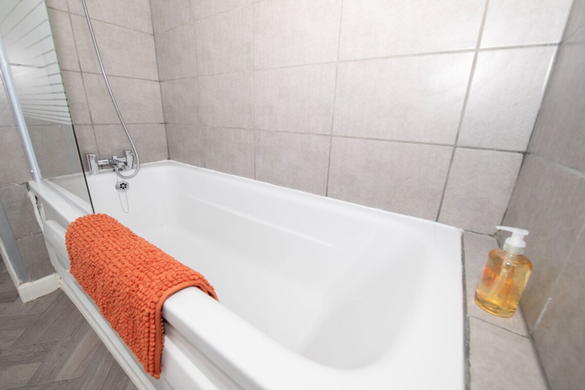 b0b813bccc92d096c1bb33b0cfc74e99